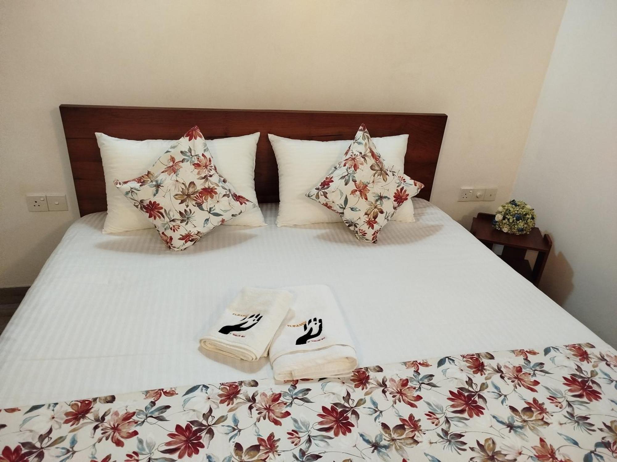 Elzangi Hotell Negombo Eksteriør bilde
