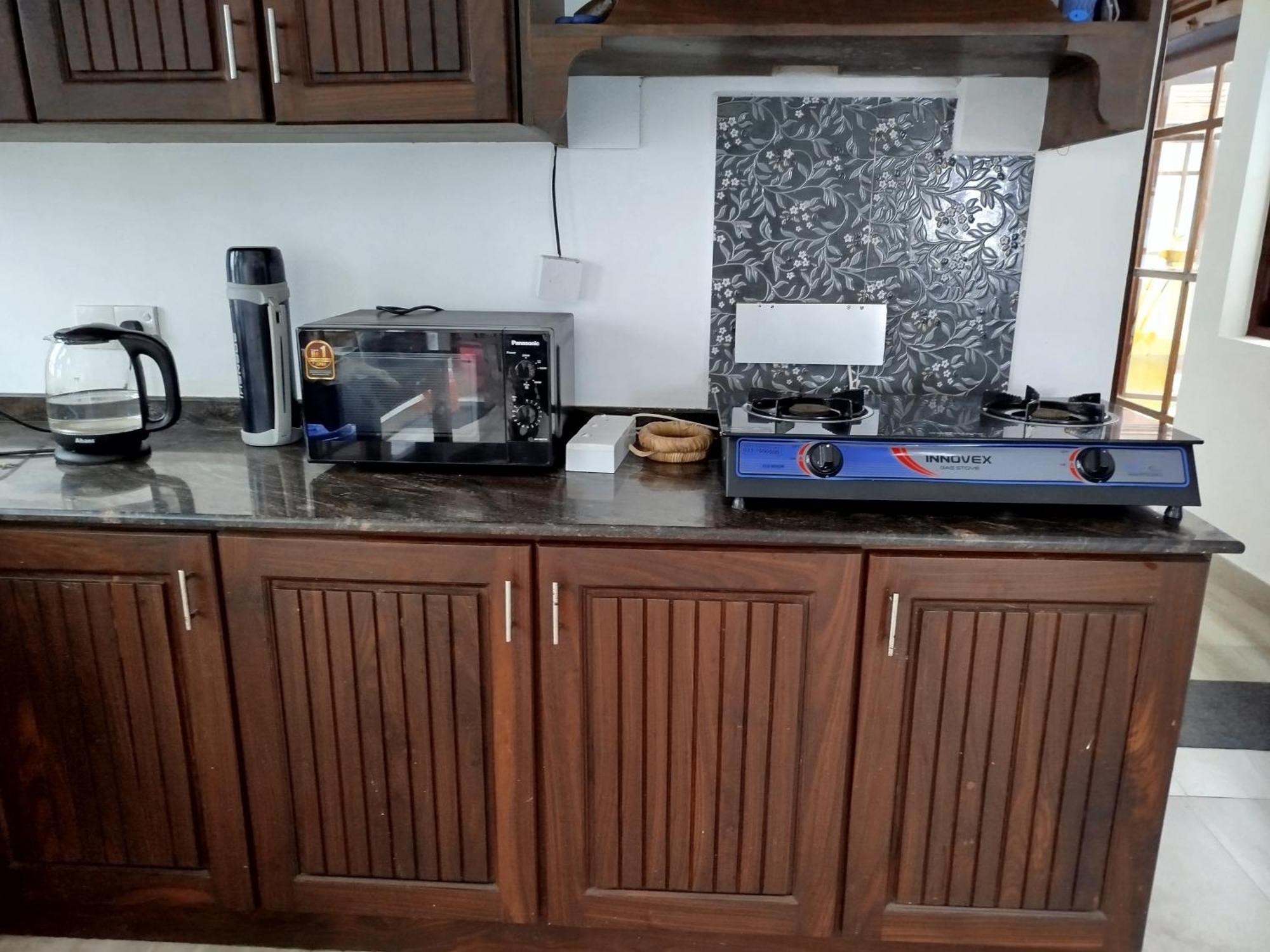 Elzangi Hotell Negombo Rom bilde